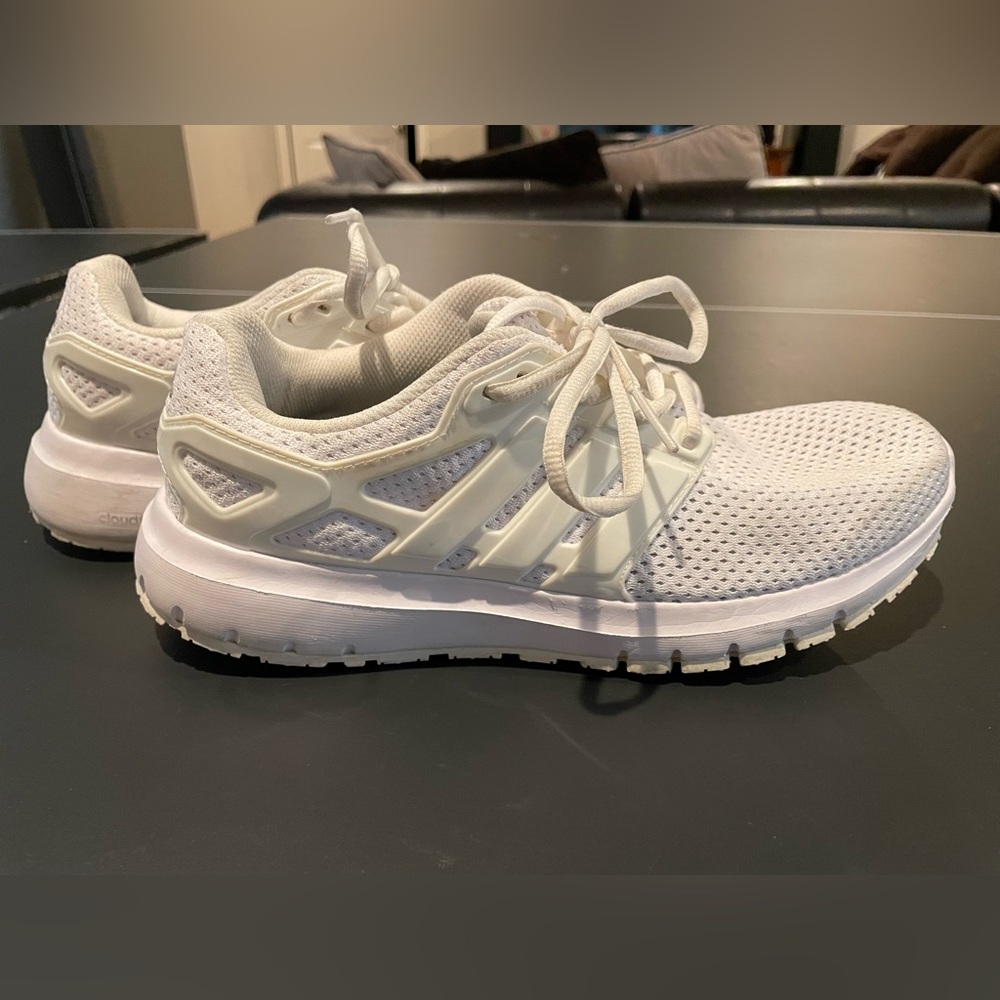 White Adidas Tennis Shoes
